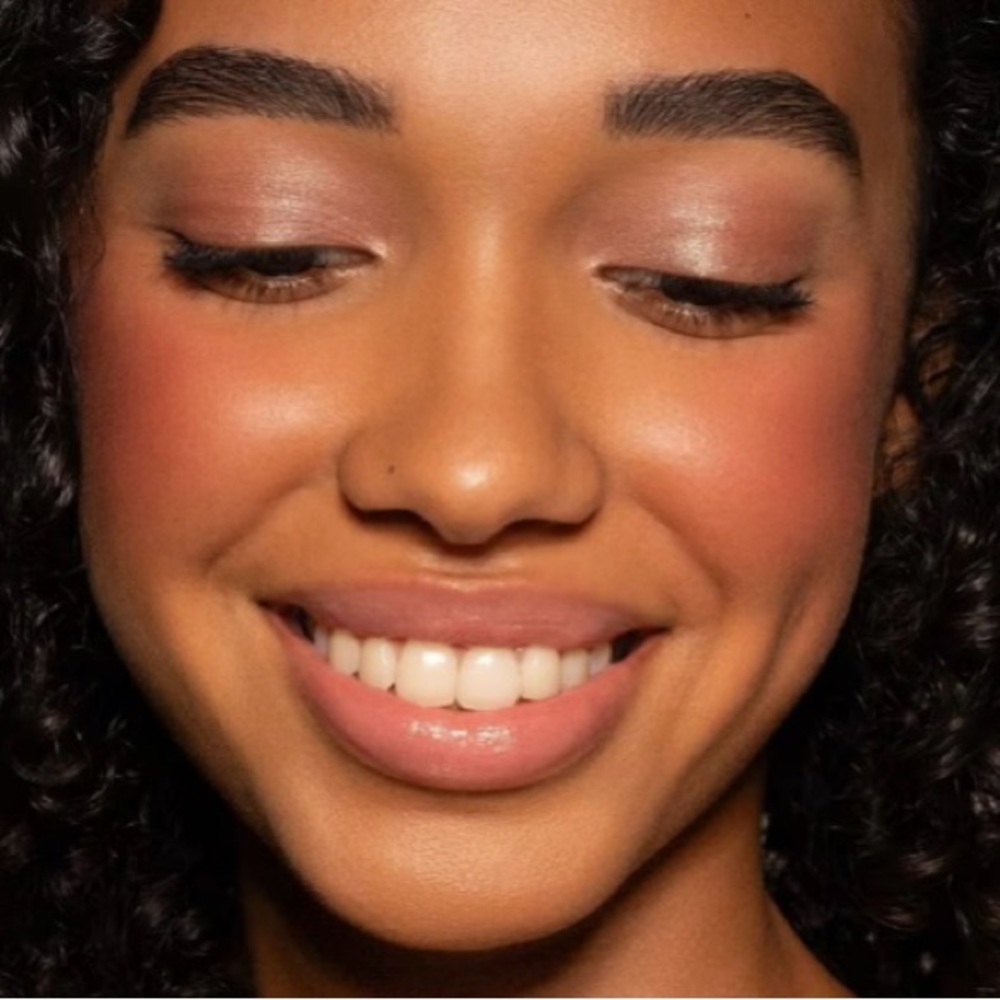 Natasha Denonas HY-PER NATURAL FACE PALETTE
NO MAKEUP MAKEUP EYE/CHEEK ESSENTIAL - Picture 5 of 11